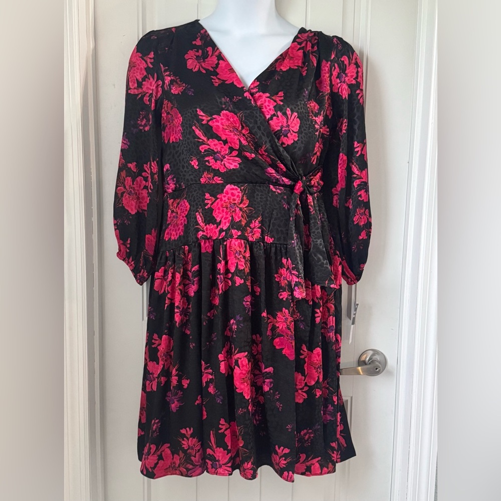 Floral Wrap Dress - Black and Pink